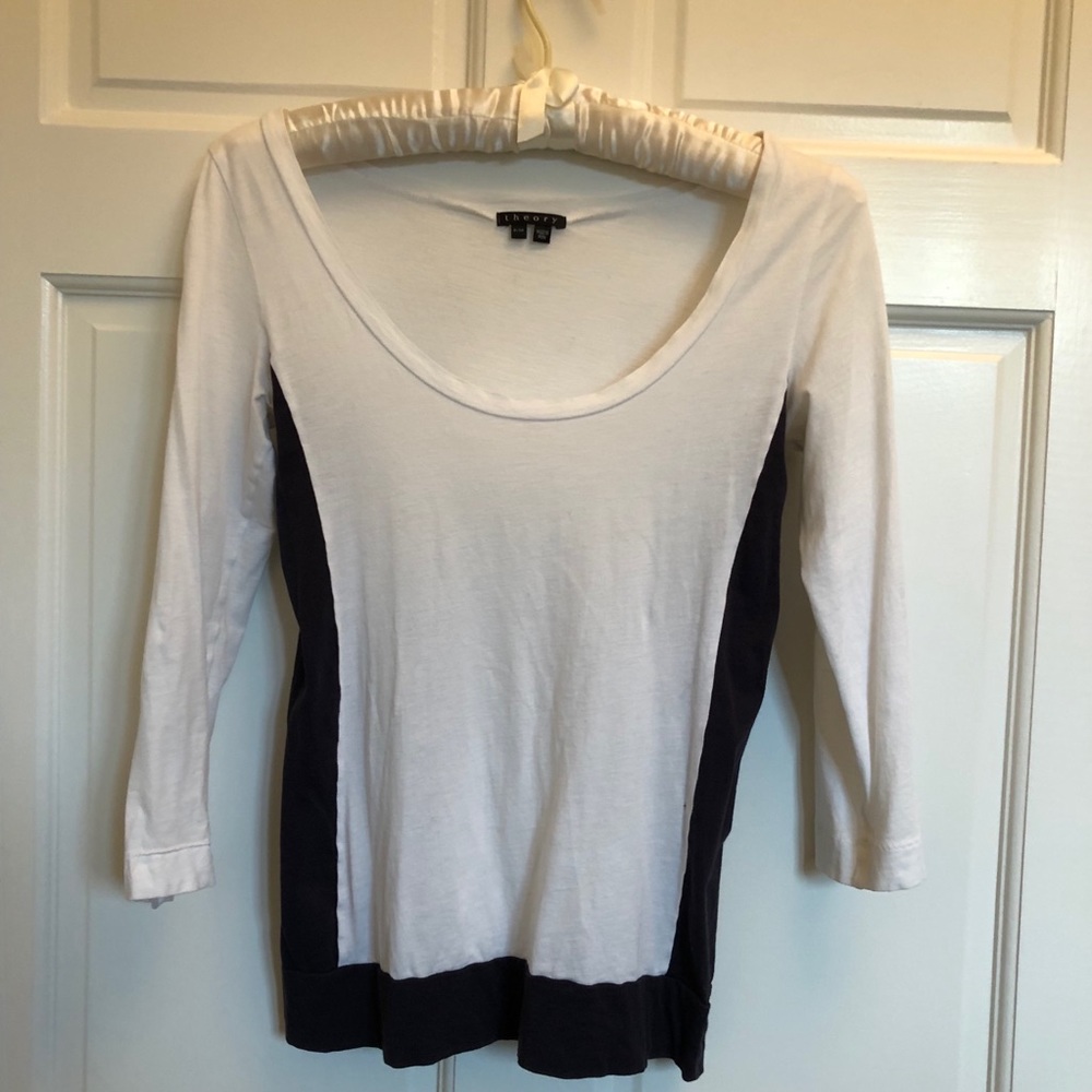 THEORY 3/4 sleeve shirt! Super flattering.